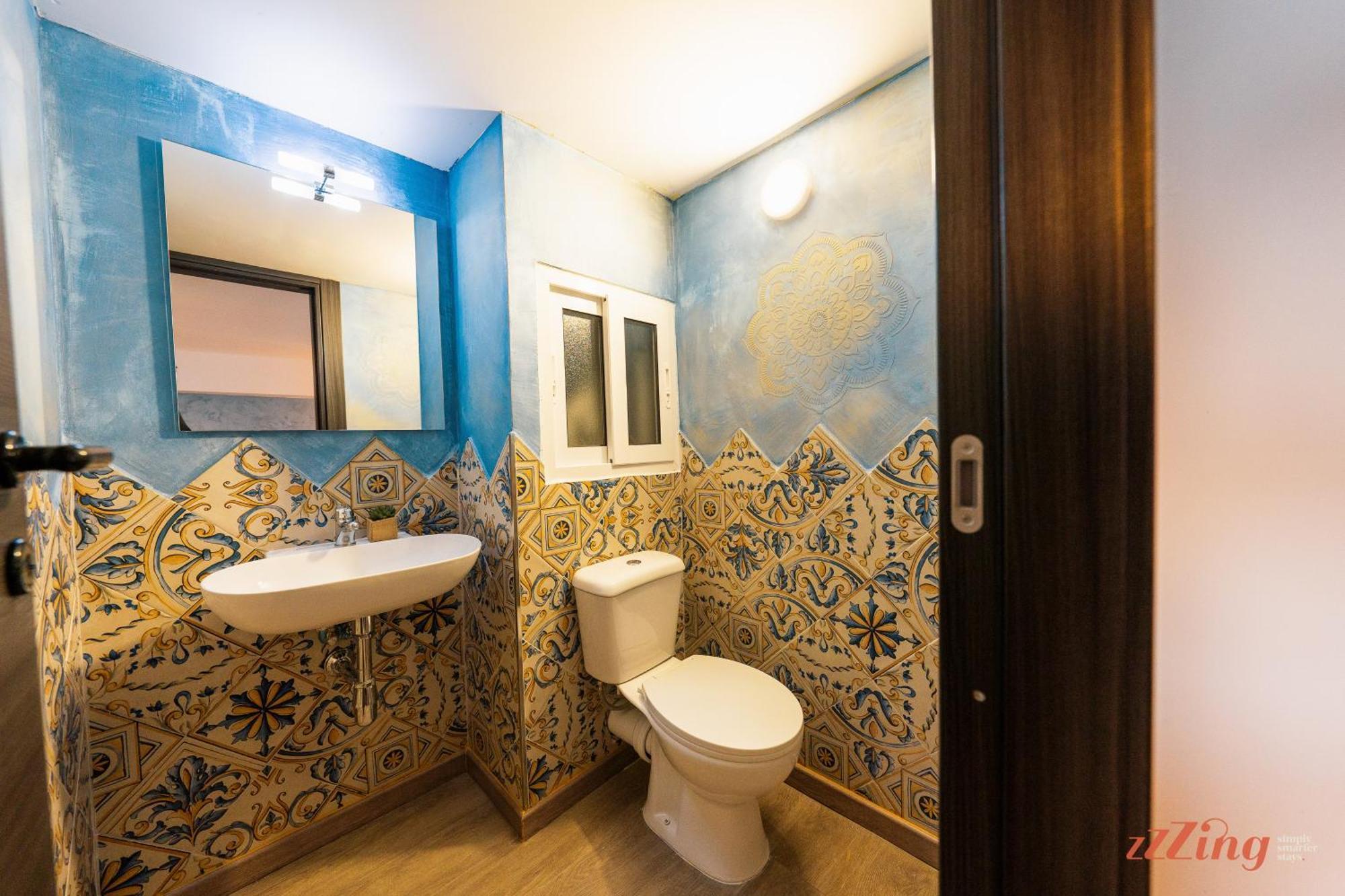 Seashore Stays - Stunning Apartments Right By The Sea 圣保罗湾城 客房 照片